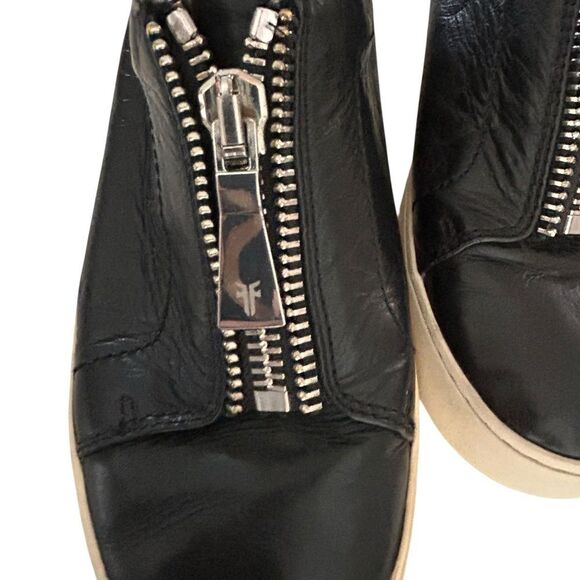 Frye Lena Zip Low Sneaker - Women's Size 7.5 Black - Picture 5 of 7